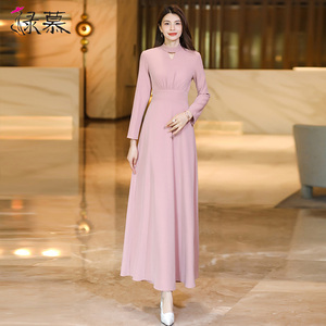 高级感蔷薇粉色连衣裙女长款2026春秋新品高贵气质显瘦超好看长裙