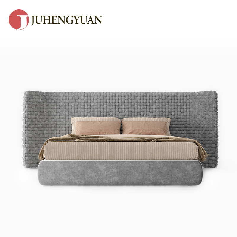 2023新款床TURRI主卧大床现代轻奢高端大气大平层磨砂真皮双人床