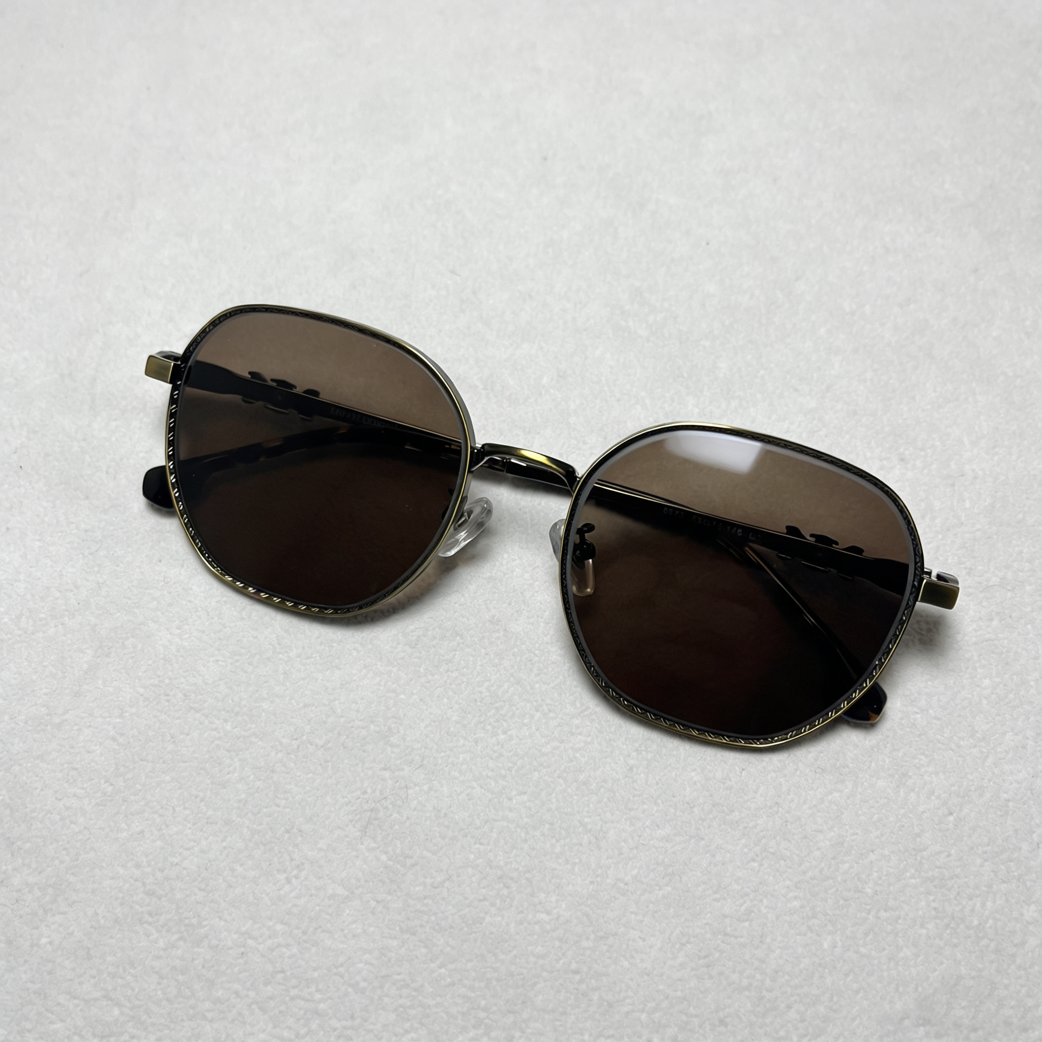 天然水晶石头眼镜男士款大号茶色墨镜耐磨防辐射太阳镜正品石头镜