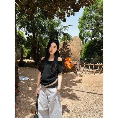 巴卜Studio 黑白两色斜肩T恤女夏季新款简约宽松百搭短袖上衣