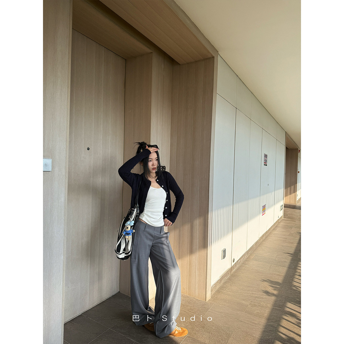 巴卜Studio 两色低腰西裤女2025春季新款百搭宽松阔腿直筒长裤,女装/女士精品,休闲裤,淘宝优惠券,粉丝福利购,淘宝优惠卷