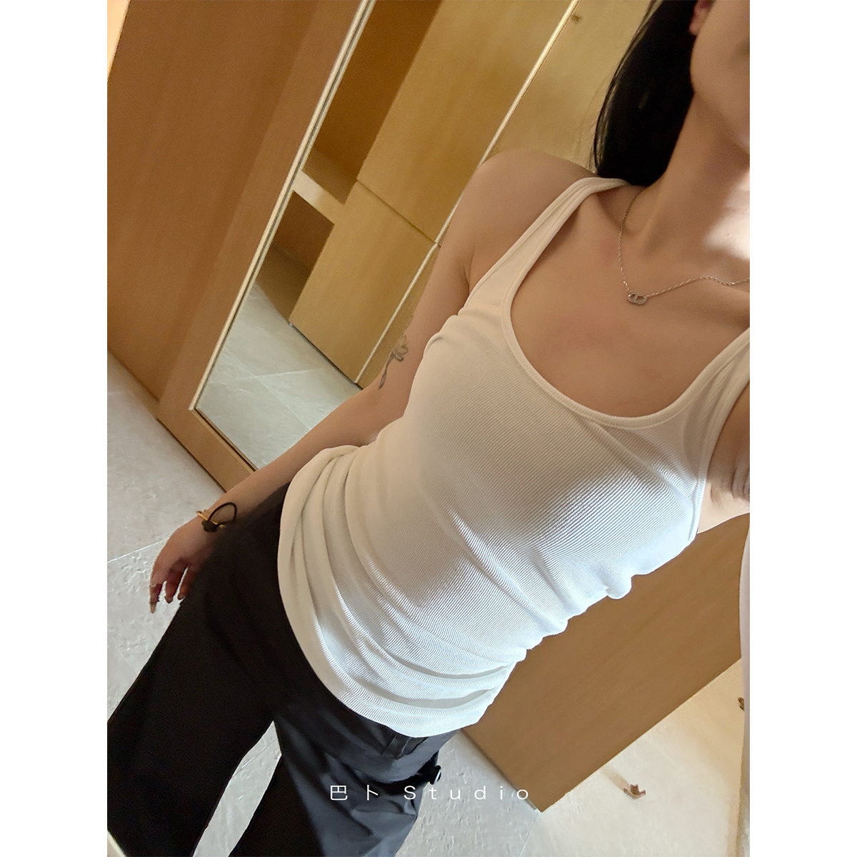 巴卜Studio 白灰两色长吊带女春季新款百搭基础款内搭外穿背心