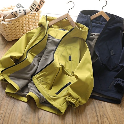 纯色薄绒冲锋衣秋冬连帽休闲百搭