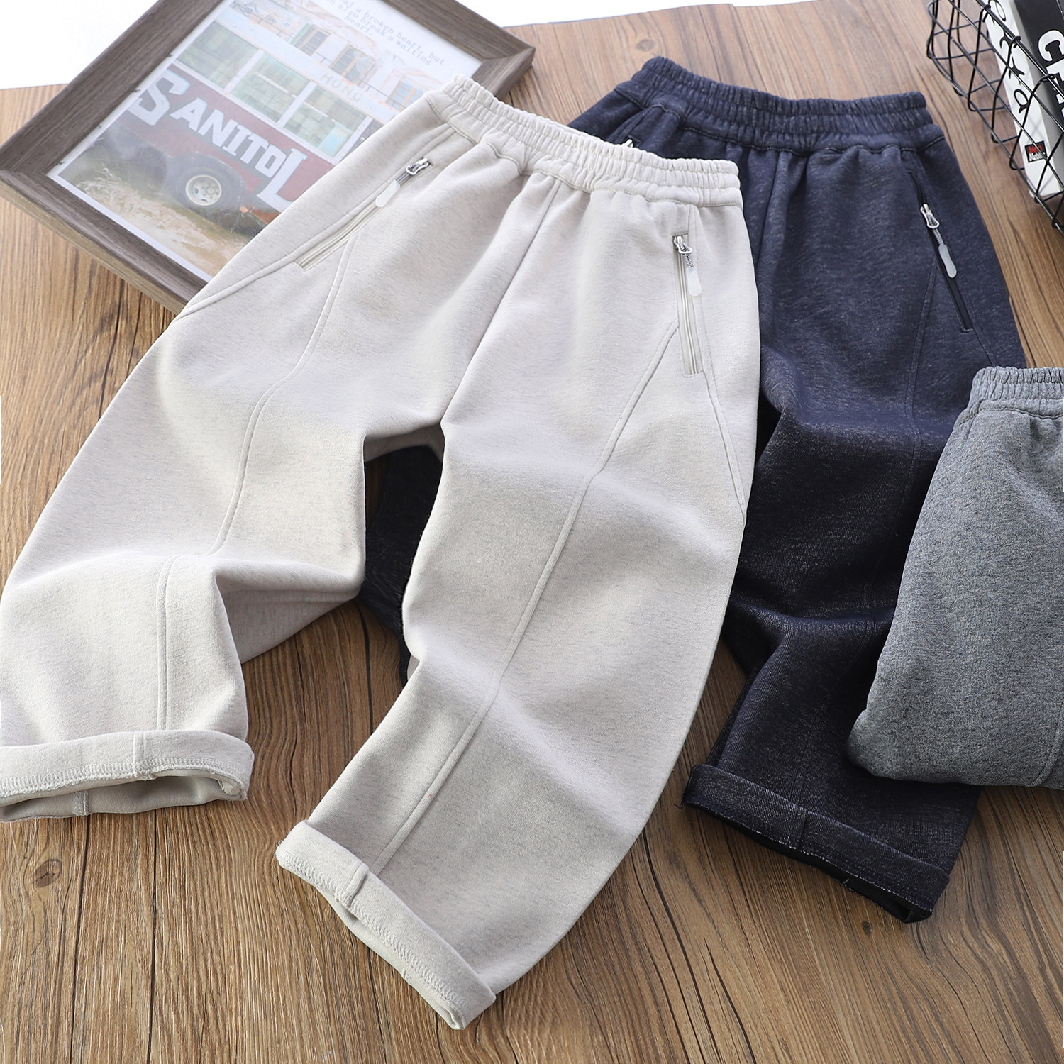 男童百搭针织运动裤2026春季儿童纯色拉链口袋弯刀裤中大童潮卫裤