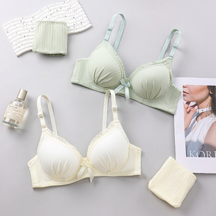 小胸显大内衣女聚拢无钢圈少女高中大学生胸罩防下垂薄款 文胸套装