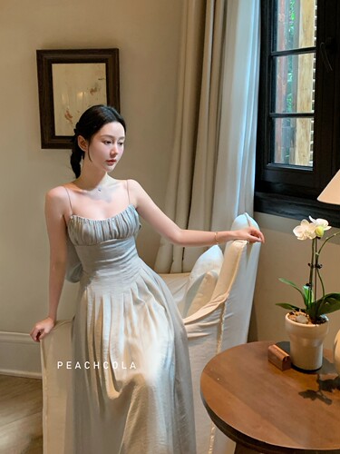 连衣裙收腰女夏显瘦无袖吊带