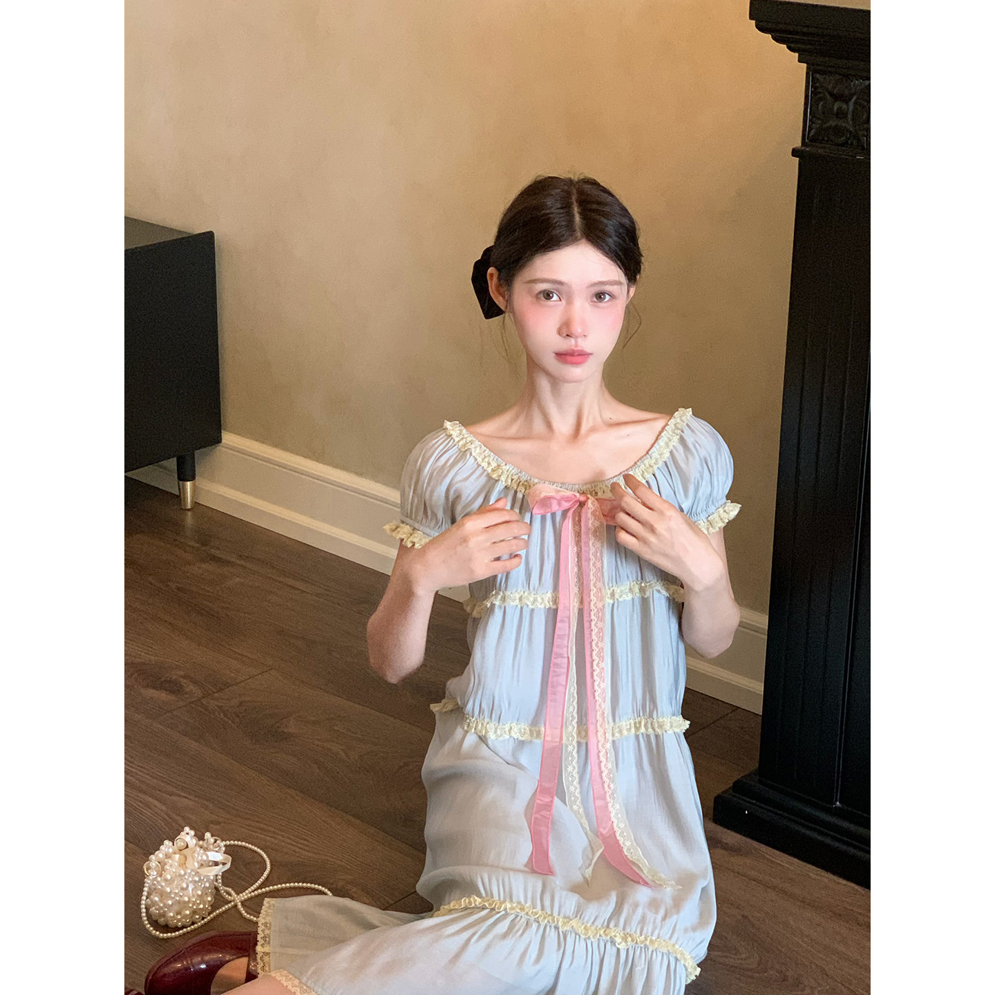 桃可了《小宝石洋服》浅浅蓝莱赛尔松紧连衣裙可爱减龄蕾丝中长裙图片