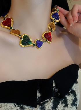镶钻彩色褶皱爱心项链