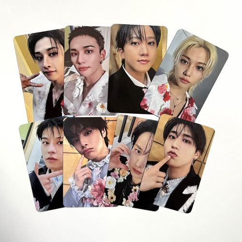 STRAYKIDS迷HOLLOW日专小卡