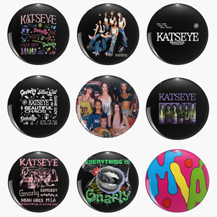 KATSEYE猫瞳徽章胸章SOPHIA胸针MEGAN周边饰品马口铁胸章吧唧礼物