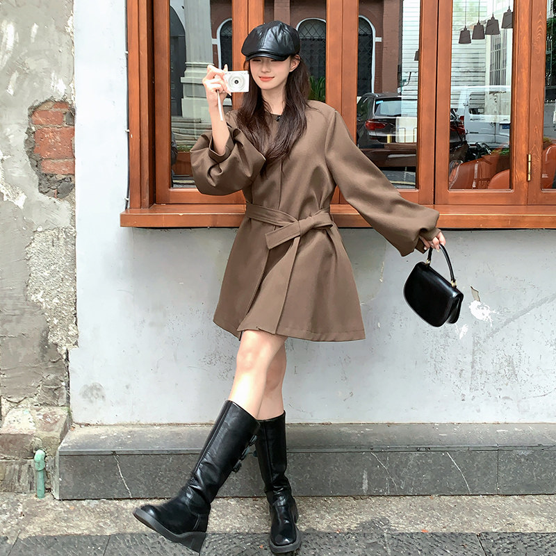 美拉德咖色风衣外套女2025秋季新款轻熟风高级感气质显瘦百搭大衣,女装风衣,2D118