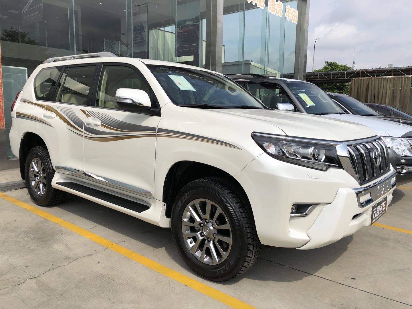 适用于10-21新款霸道彩贴 普拉多汽车拉花车身彩条2700装饰彩贴u.