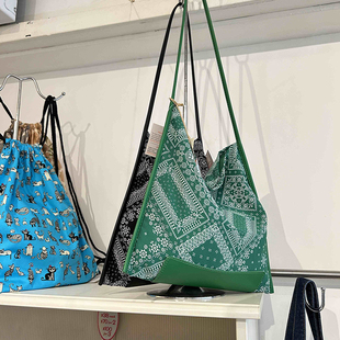 代购正品 香港原创礼品店布袋 Petite Petite帆布包 明星同款包袋