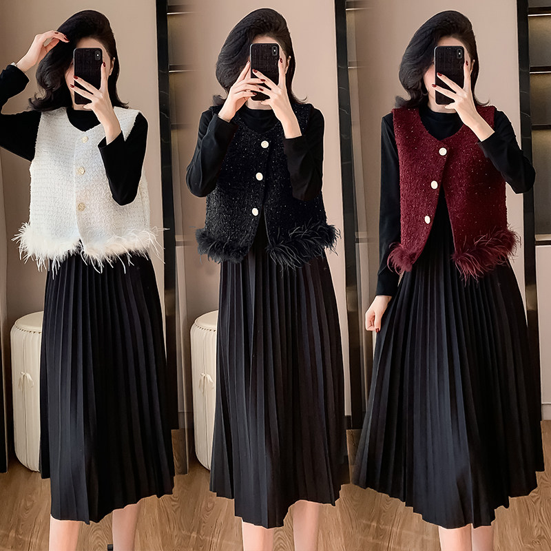 小香风设计感拼接鸵毛马甲套装裙春秋款名媛气质百皱连衣裙两件套,女装/女士精品,马夹,淘宝优惠券,粉丝福利购,淘宝优惠卷