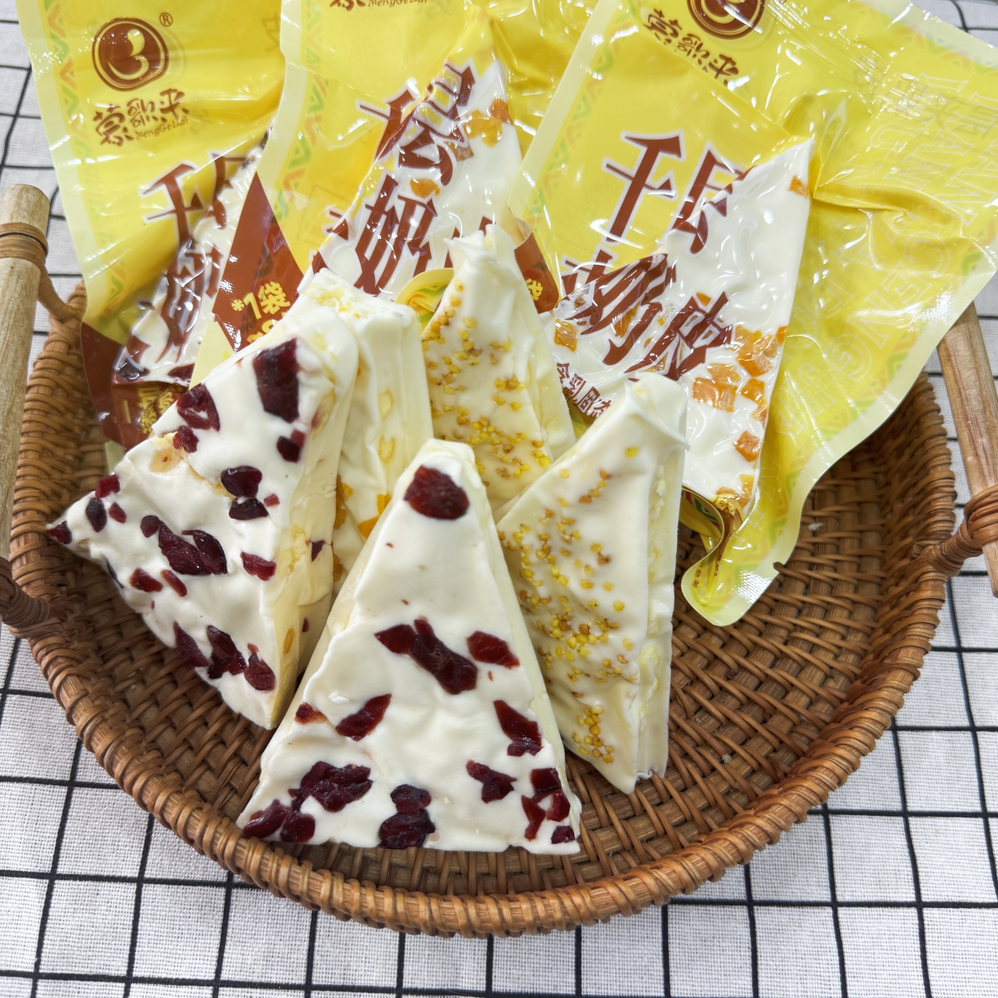 内蒙古蒙歌来千层夹奶皮子