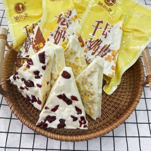 内蒙古奶盖千层夹奶皮奶疙瘩芒果果粒奶酪炒米蔓越莓味特产奶制品