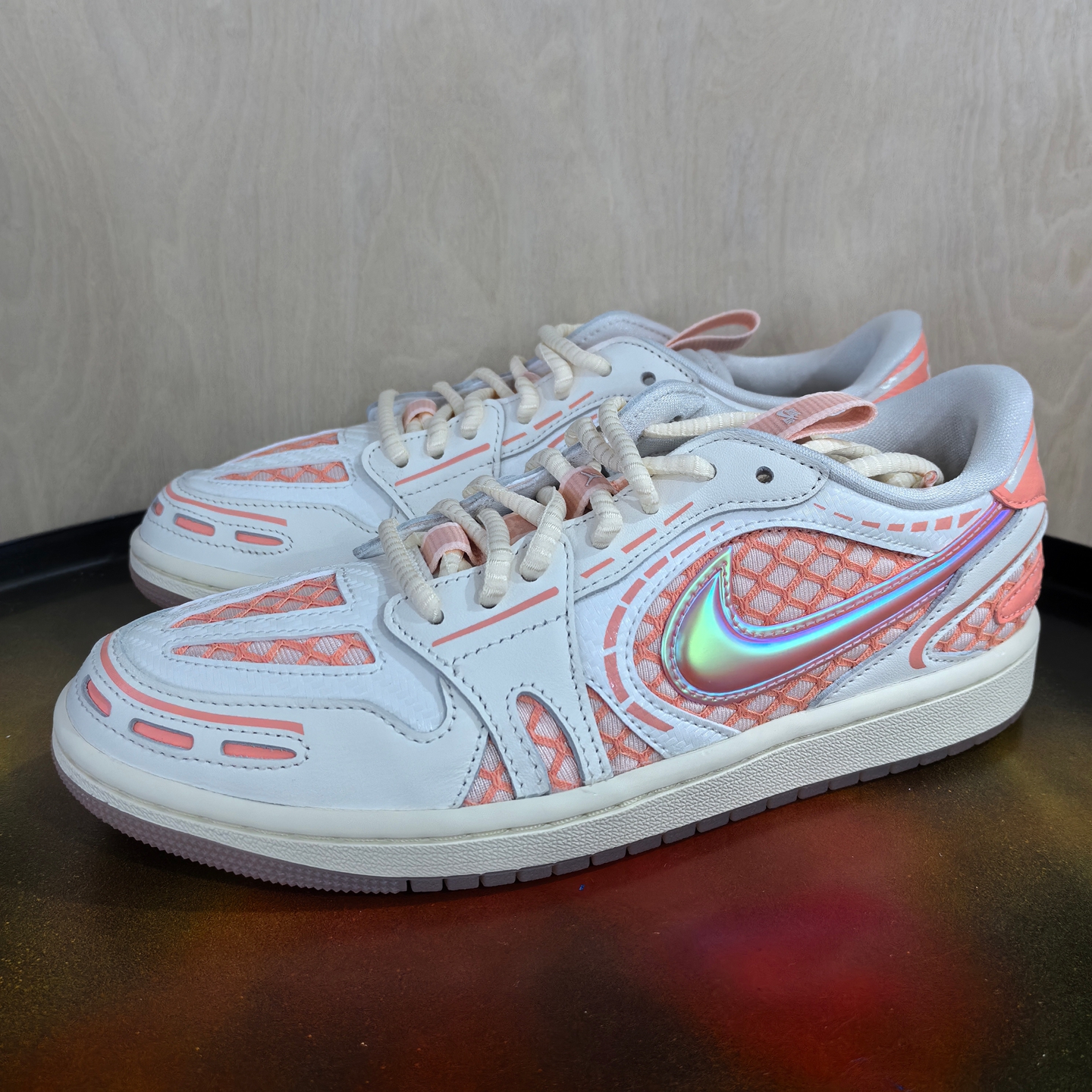 AirJordan1女子白色气垫防滑