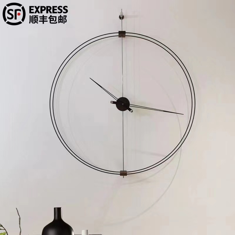 北欧风客厅家用大指针极简挂钟表