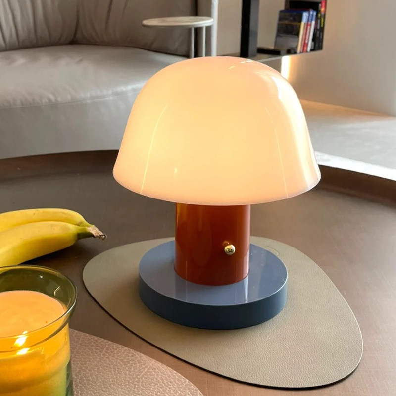 创意台灯卧室床头灯温馨氛围灯