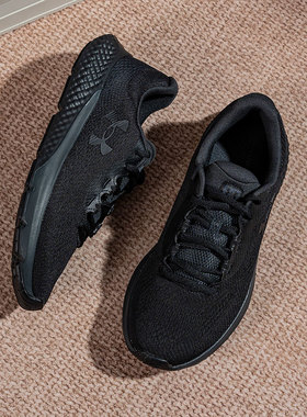 安德玛黑色跑步鞋男鞋CHARGED ROGUE 4运动鞋缓震健身训练鞋跑鞋