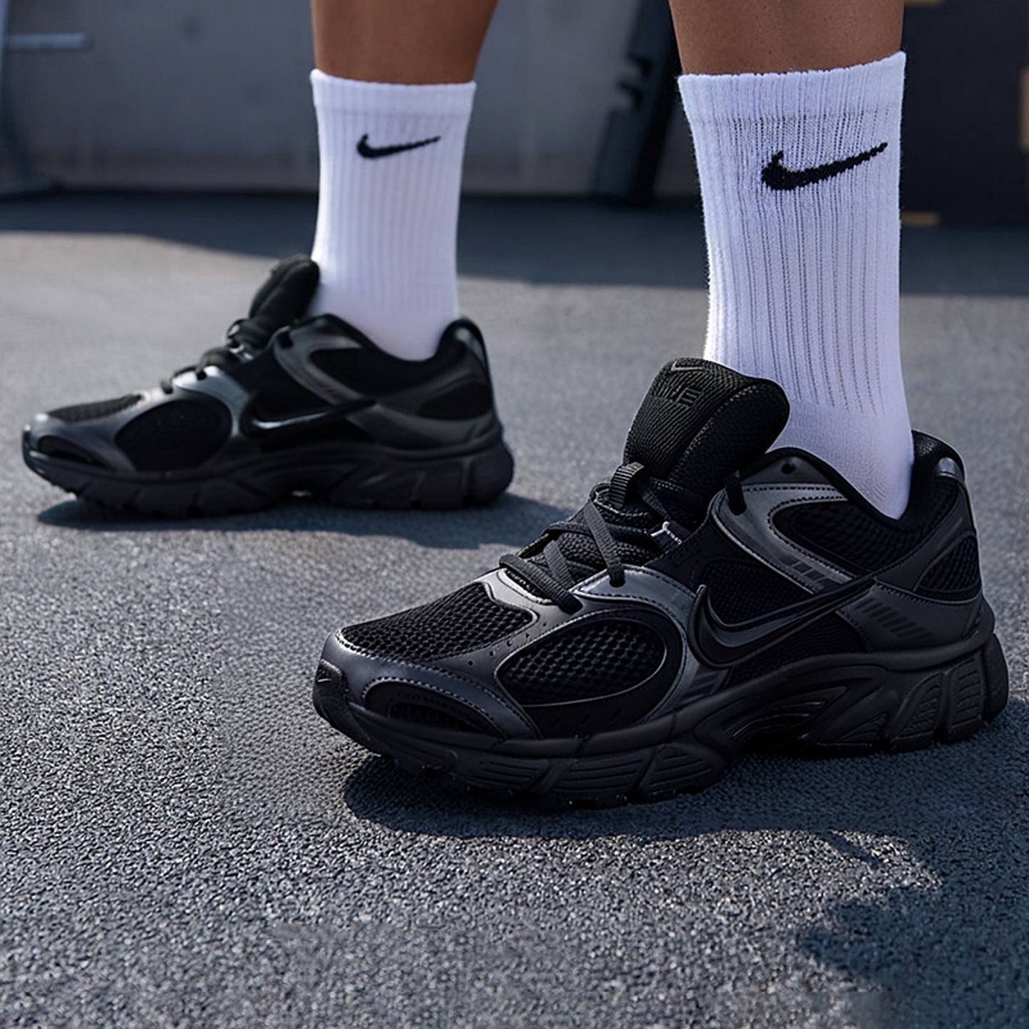 NIKE耐克男鞋黑色休闲鞋2025新款舒适运动鞋健身跑步鞋HJ5228-001