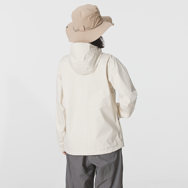 哥伦比亚连帽外套女2025冬季户外徒步登山运动防水防风冲锋衣夹克