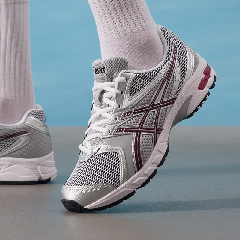 ASICS亚瑟士男鞋2026春季新款运动鞋减震训练休闲鞋子潮1203A607