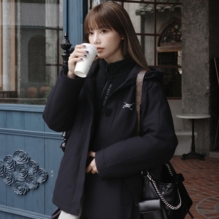 斯凯奇女装 三合一夹克抓绒内胆运动服休闲外套P425W218 2025新款