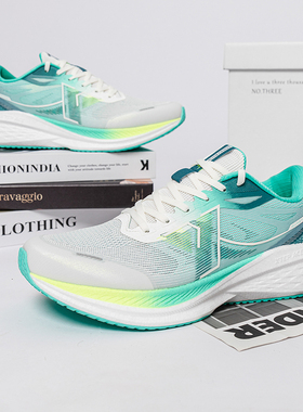 特步123560X海豹2.0跑鞋男2025夏季新款运动鞋训练学生体测跑步鞋