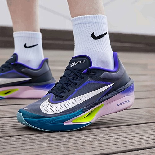 耐克跑鞋男鞋2026春季ZOOM FLY 6运动鞋缓震碳板竞速跑步鞋FN8454