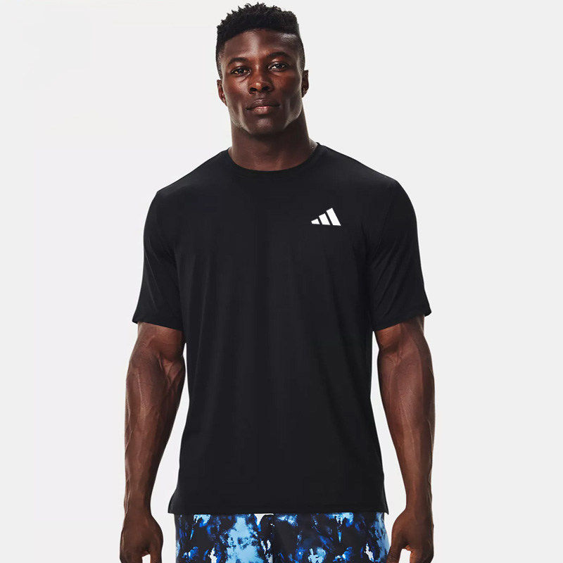 阿迪达斯黑色速干T恤男装2026春季透气跑步训练运动服短袖KU8712
