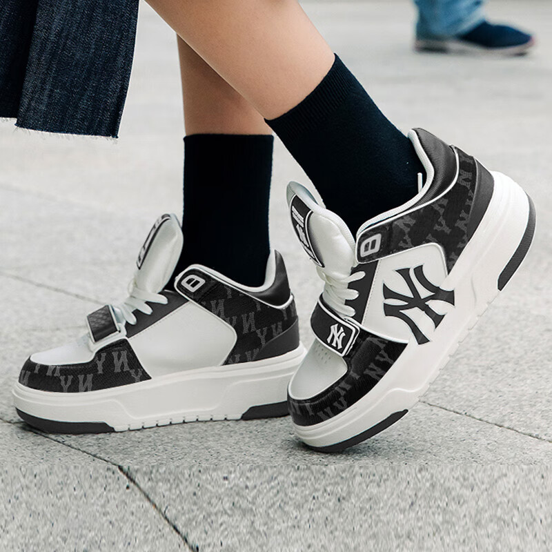 运动休闲商场同款