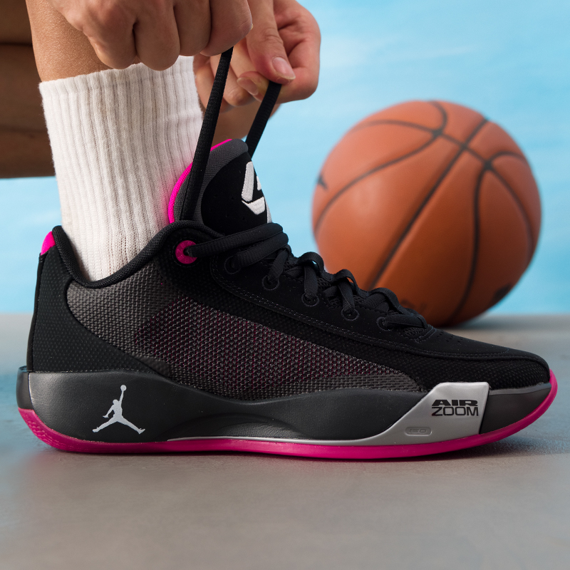 NIKE耐克男鞋2025冬季新款运动鞋JORDAN .77 PF缓震篮球鞋HF0819