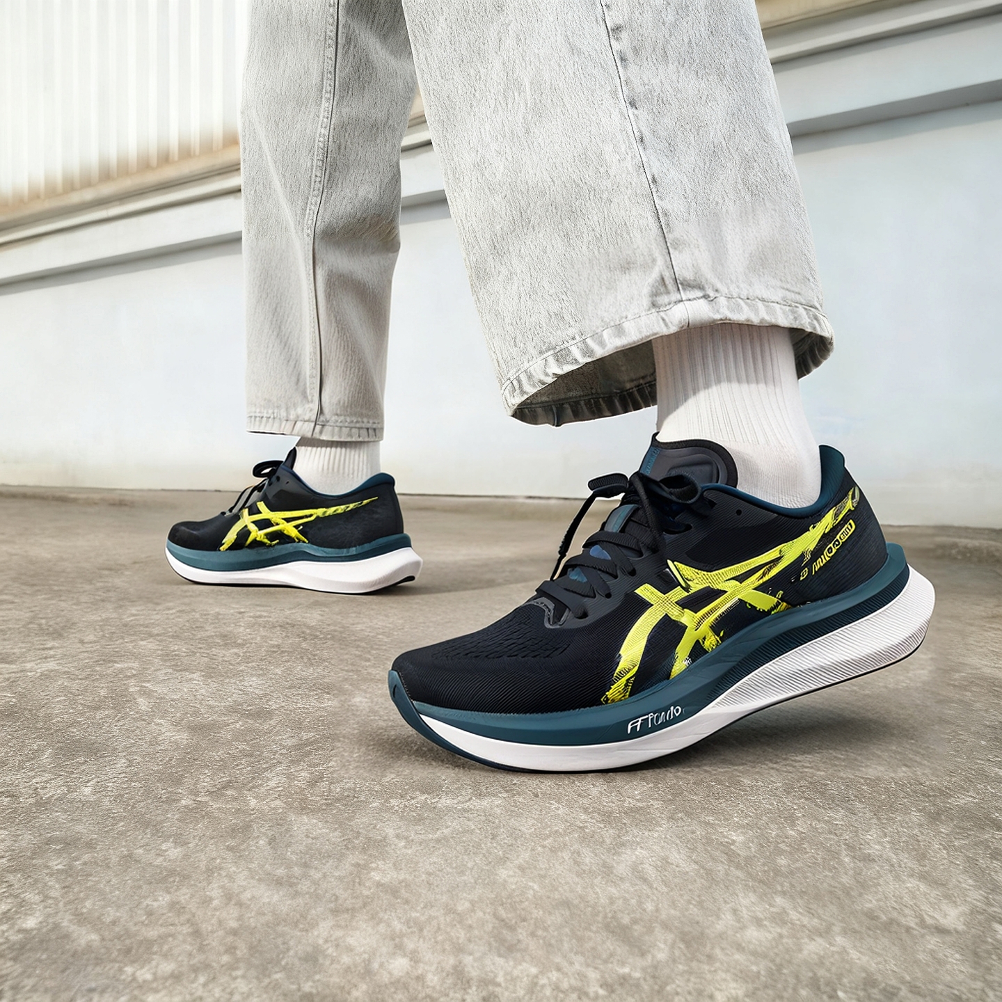 亚瑟士跑鞋男鞋2025新款透气运动鞋户外健身轻便跑步鞋1011B875