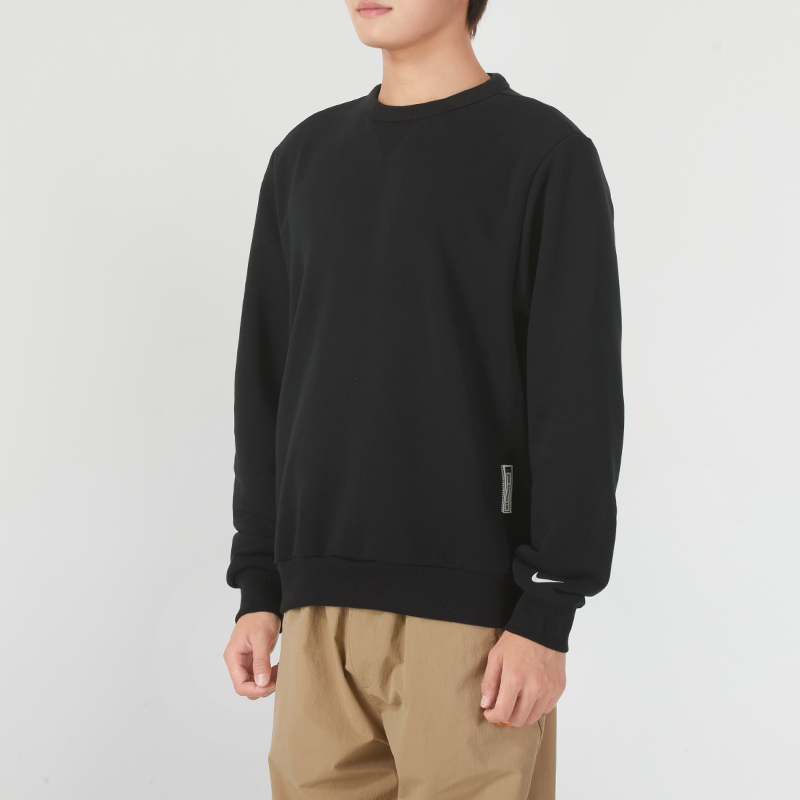 Nike耐克衣服男款长袖冬季新款运动休闲上衣黑色圆领套头衫FZ0221