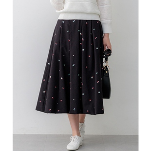 组曲时尚 气质简约感官网限定迷你花卉刺绣半身裙女ONWARD