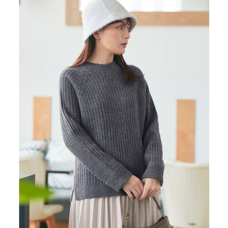 Tiaclasse时尚气质温柔简约混色绞花宽松领针织上衣女ONWARD