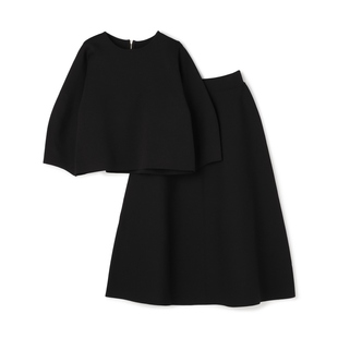 UNFILO BEAUTY FORM KNIT休闲适宜气质喇叭裙套装连衣裙女ONWARD