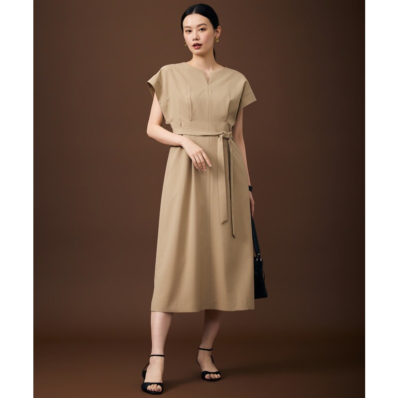 自由区简约优雅气质附带腰带精纺毛料风格连衣裙女ONWARD