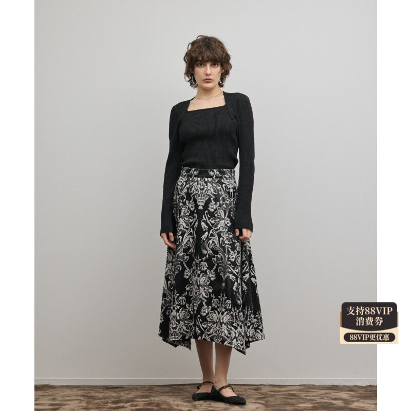 GRACE CONTINENTAL时尚设计感适宜装饰提花手帕式半身裙