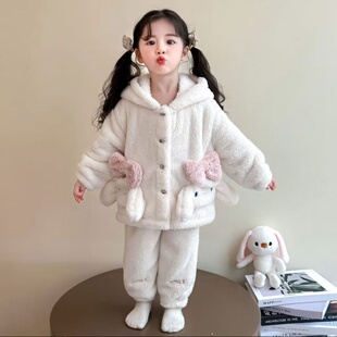 迪咔乐儿童家居服套装女童秋冬季新款卡通小兔子连帽毛绒家居睡衣
