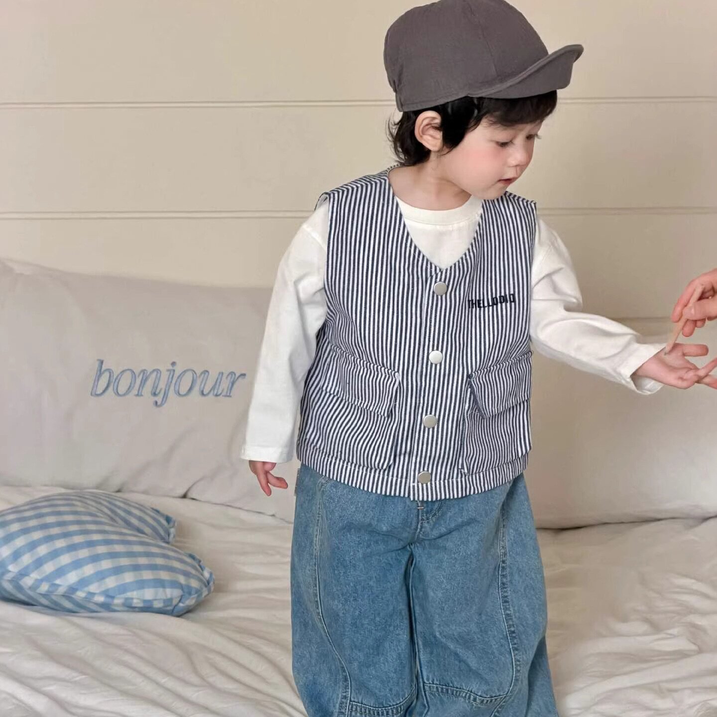 小宝宝条纹背心马甲春装2026新款童装儿童春季衣服男童牛仔裤套装