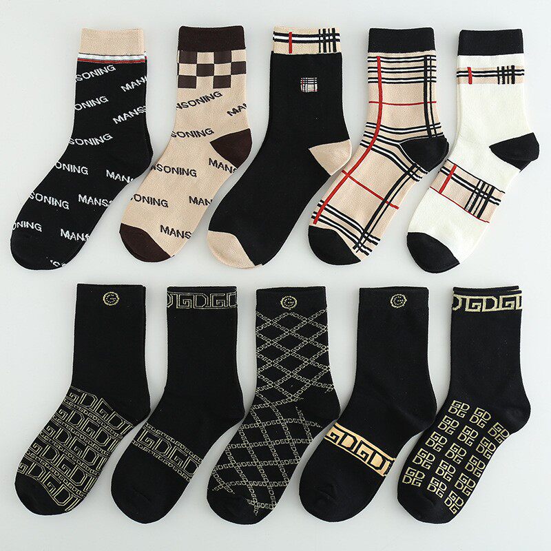 春秋新款袜子男中筒潮牌ins潮运动百搭纯棉防臭黑色男款长筒男袜
