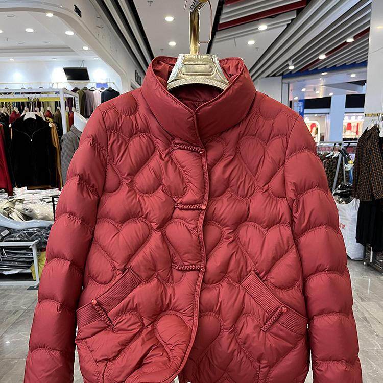 年轻妈妈冬装新款立领羽绒服外套中老年女秋冬高贵国风白鸭绒棉袄