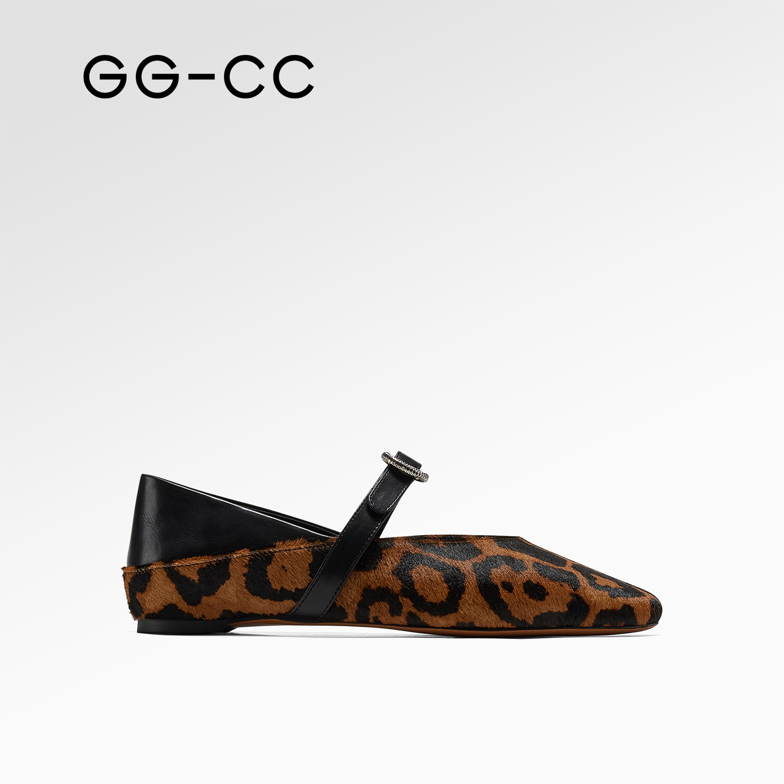 GGCC法式腔调感平底芭蕾鞋