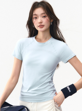 运动短袖女速干修身t恤羽毛球瑜伽服跑步普拉提健身套装短裤上衣