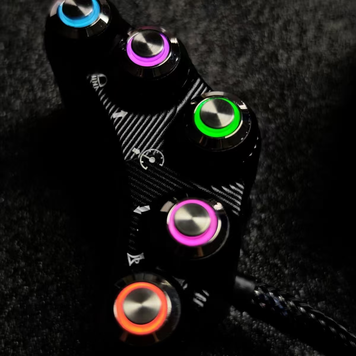 逐创极核发光开关AE4-AE5