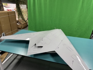 攻击十一无人机模型2米吊挂静态摆放大型仿真比例模型展厅模型