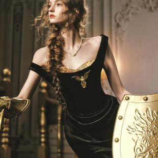 LaceMade 金鹰女神 26SS新春限定款法式宫廷黑金色丝绒年会礼服裙