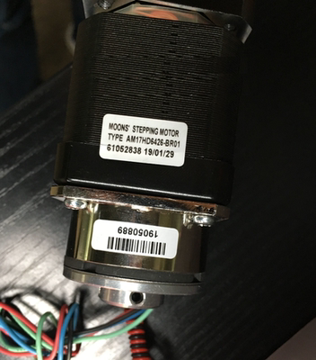 AM17HD6426-BR01 两相混合步进电机 电流1.5A上海鸣志带刹车42mm